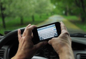 car-accident-lawyers, consequences-of-texting-while-driving, florida-laws